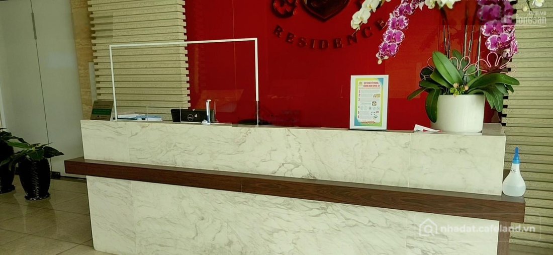 Văn phòng: Văn phòng The Prince DT: 22m2 , giá 11 triệu/th có VAT, LH: 093212900