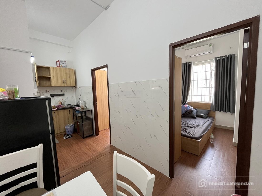 Phòng trọ: Cho thuê 2pn mới cửa sổ lớn full nội thất, 45m2, 8tr3 ngay phùng văn