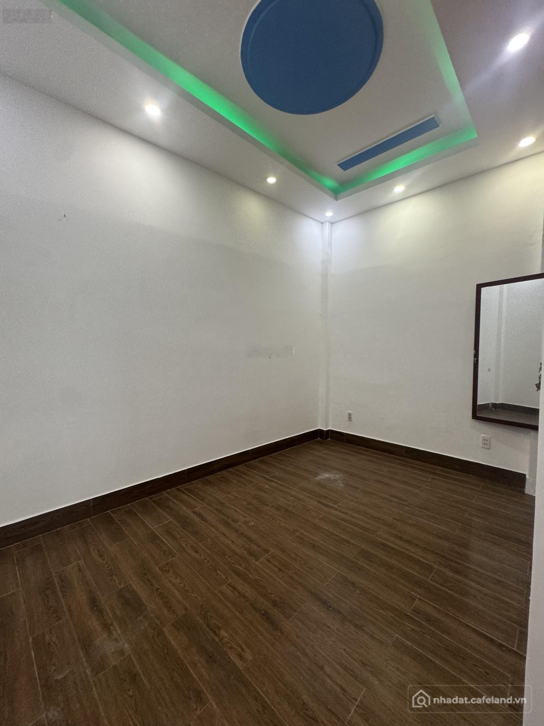Nhà riêng: Nhà hẻm Tỉnh Lộ 10, 1 Lầu, 2PN - 2WC