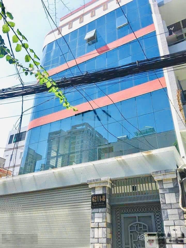 Phòng trọ: Phòng CHDV đủ NT, 62/1 A Trương Công Định Q.Tân Bình (gần EtownCộngHò