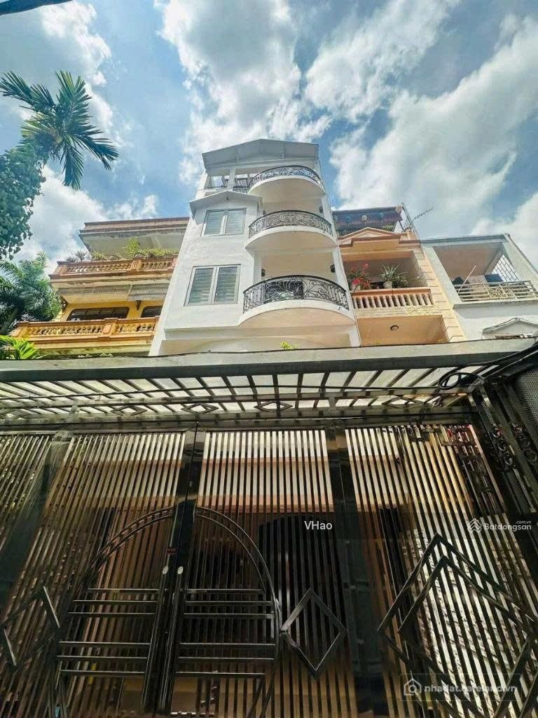 Nhà riêng: Cho thuê nhà Lê Đức Thọ - Nguyễn Hoàng - 90m x 5 tầng - Đủ điều hòa c