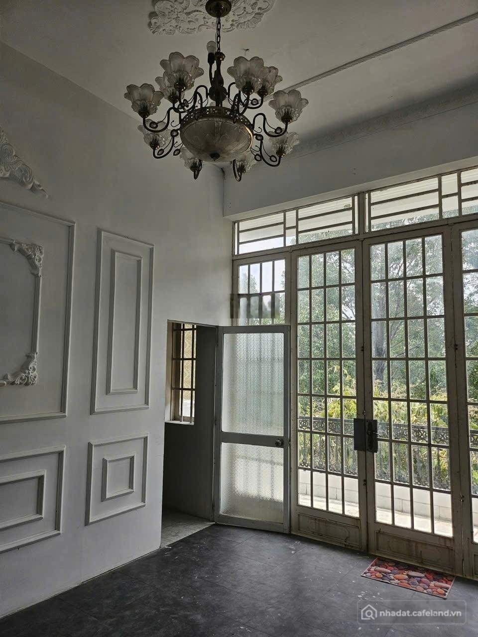 Nhà riêng: Cho thuê nhà 1T2L mặt tiền Nguyễn Ái Quốc - Trung Tâm Biên Hòa - chỉ