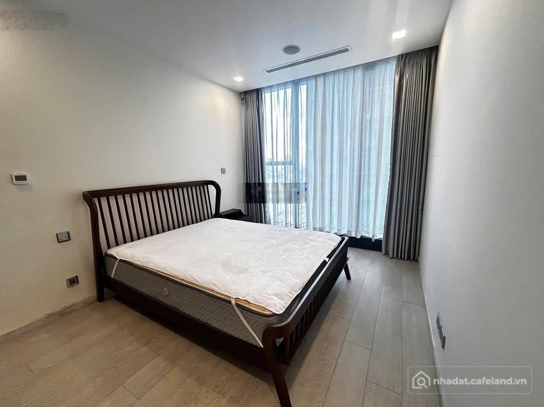 Căn hộ chung cư: For rent - vinhomes golden river - 1br