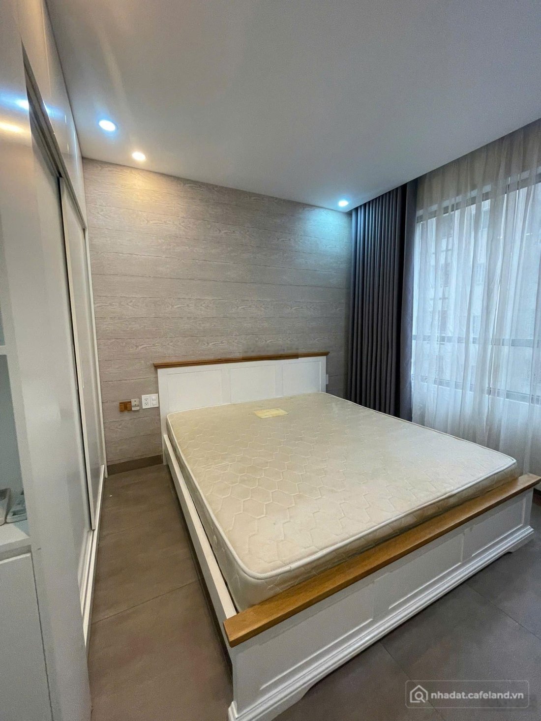 Căn hộ chung cư: Sở hữu căn hộ Terra Royal với giá hấp dẫn 21 tr/th. LH xem nhà:
