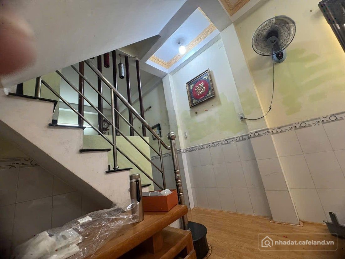 Nhà riêng: Nhà chính chủ cho thuê quận Tân Bình Âu Cơ