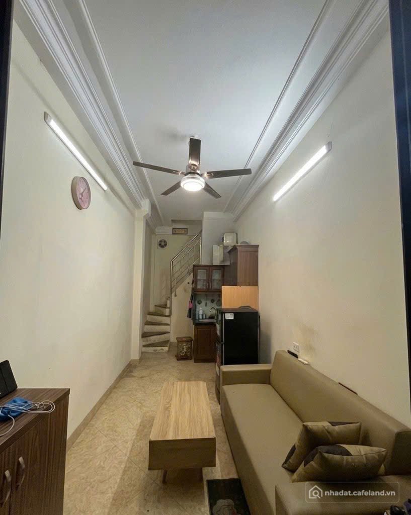 Nhà riêng: Cho thuê nhà riêng Văn Chương, Đống Đa, 2 ngủ full đồ - 9 triệu/tháng