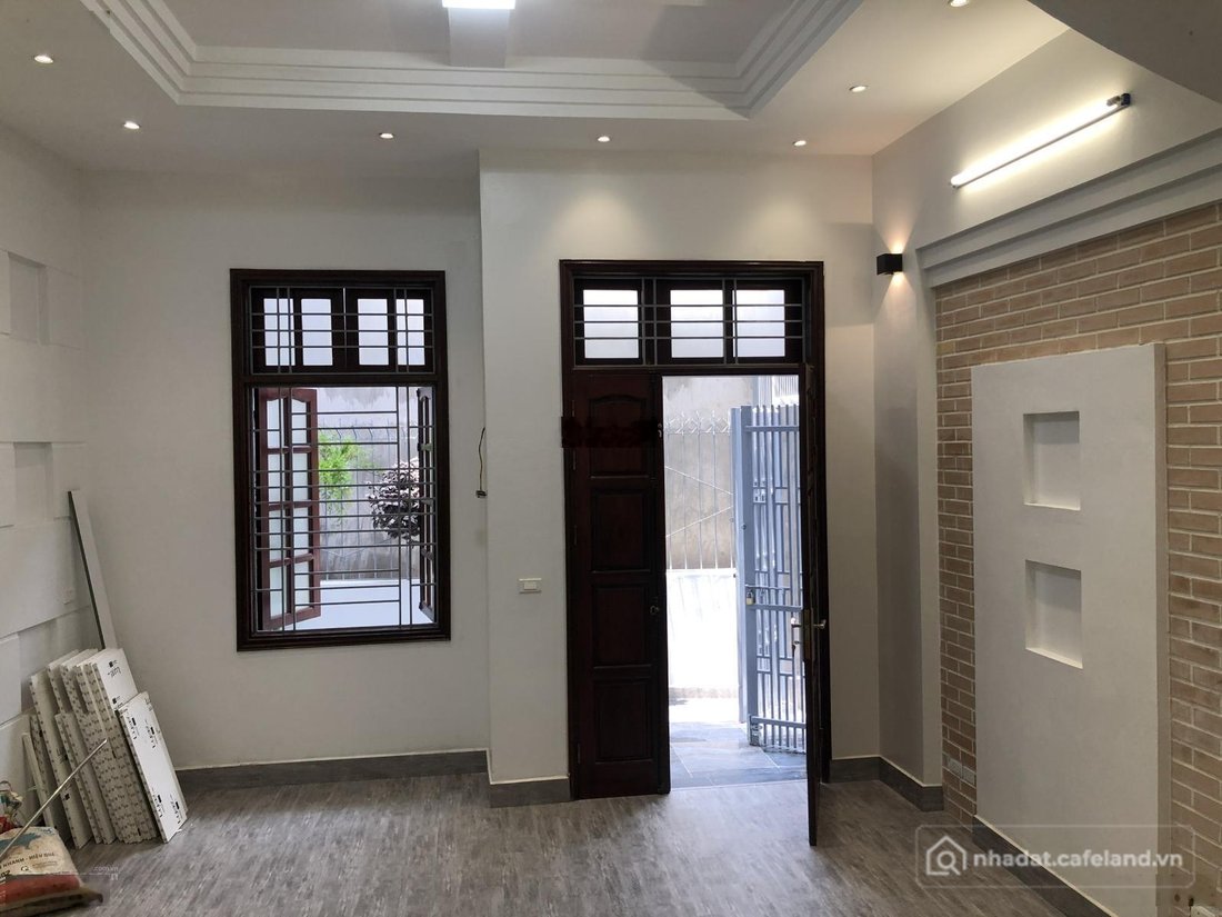 Nhà riêng: Chính chủ cho thuê nhà riêng tại Trần Cung, 19 triệu, 80m2, 5PN, 3WC,