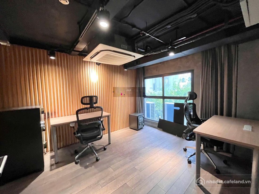 Văn phòng: Chính chủ cho thuê Văn phòng trọn gói full nội thất Saigon Pearl cho