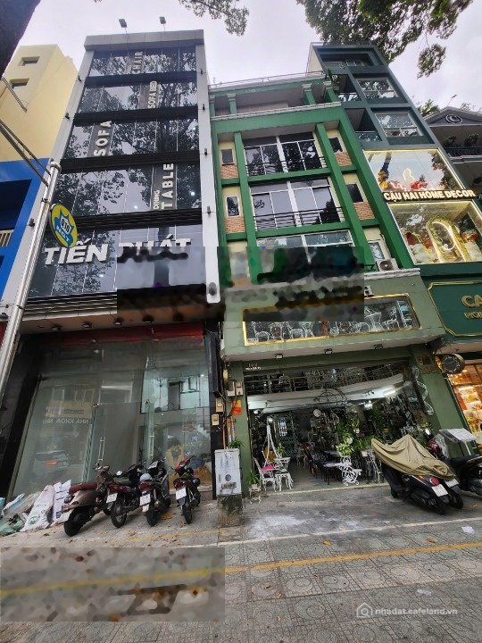 Nhà riêng: Cho thuê nhà mới đẹp ngang lớn 7m dài 14m đường Ngô Gia Tự Q10 vỉa hè