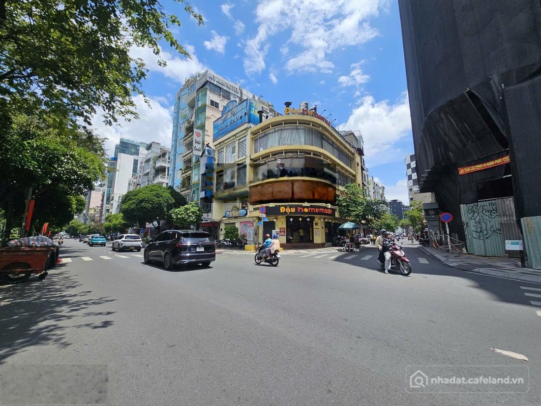 Nhà riêng: Ngang 20| 800m2| Góc 2MT An Dương Vương Lê Hồng Phong