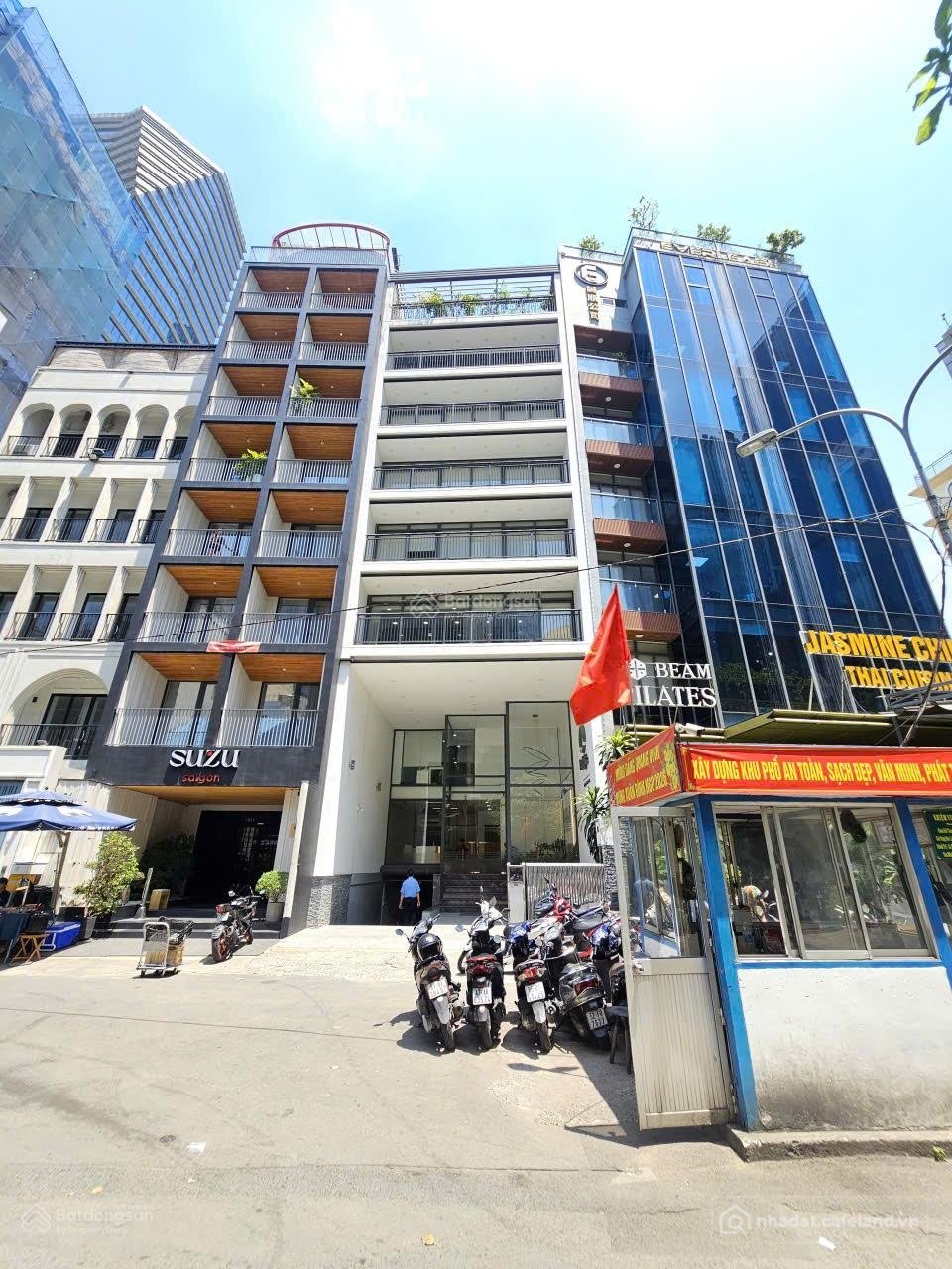 Nhà riêng: Tòa nhà mặt tiền trần hưng đạo quận 5 6 lầu- giá 175 triệu