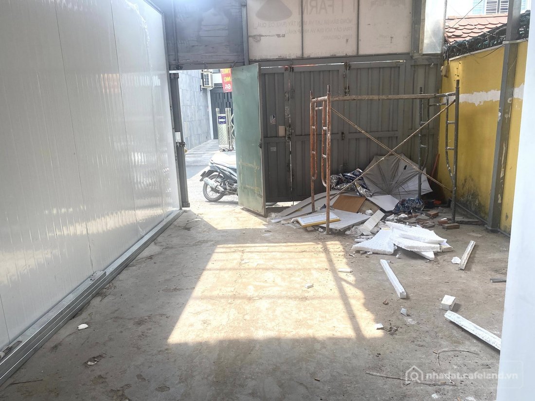 Mặt bằng: Mặt bằng kinh doanh xưa cũ, vị trí đắc địa Quận 7