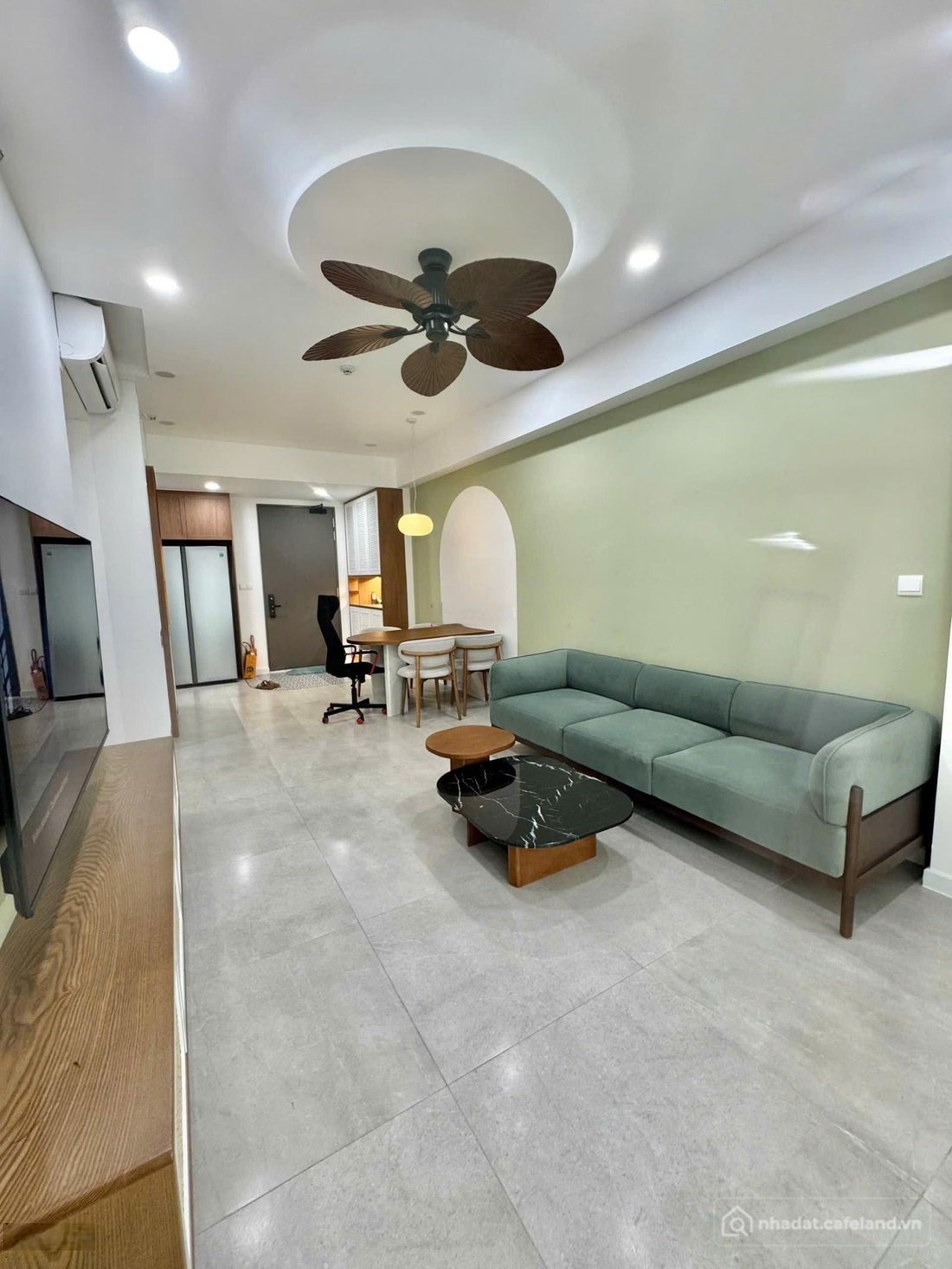 Căn hộ chung cư: Cho thuê Căn hộ 3PN, 2WC, 100m2 tại Saigon South Residences, 20