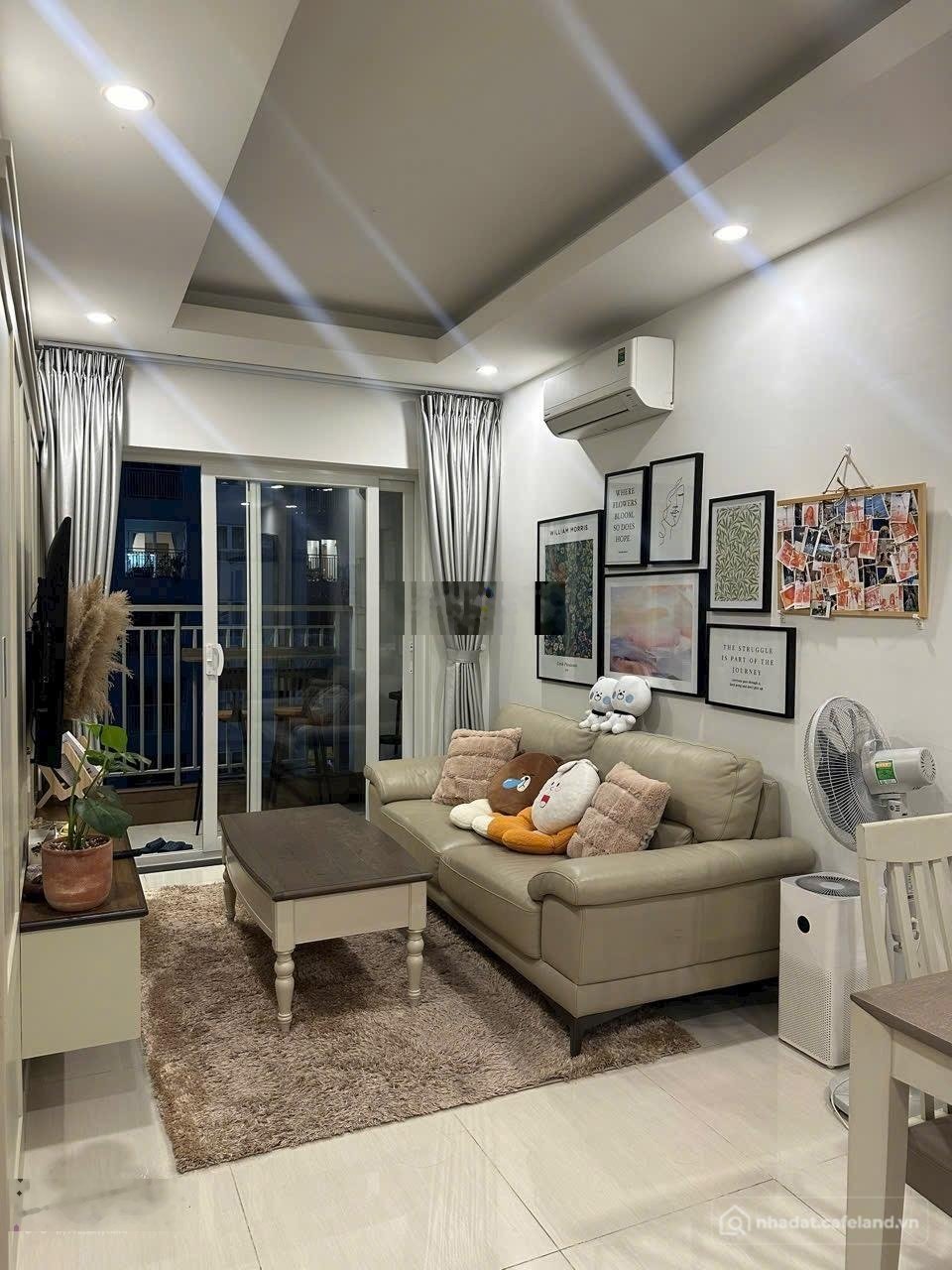Căn hộ chung cư: Căn góc 1 PN Lavita Charm, full nội thất. Ngay ga Metro Bình Th