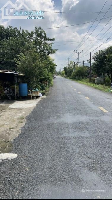 Bán đất nông, lâm nghiệp: ĐẤT NGHỈ DƯỠNG CẦN THƠ CÁCH TT 7km GẦN BÊN CÓ CHỢ & SI