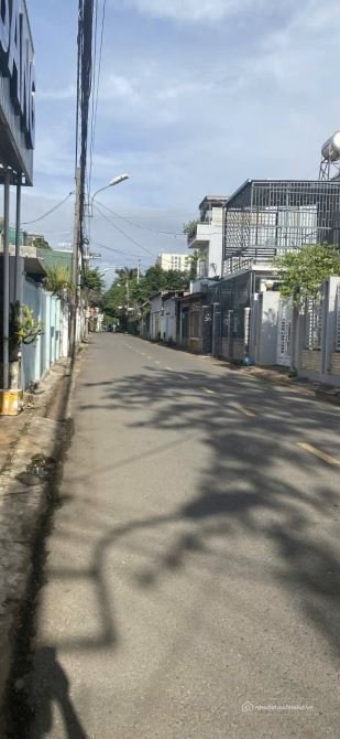 Bán nhà hàng - Khách sạn: Bán nhà nghĩ đường nguyễn kinh chi phường tân an bmt