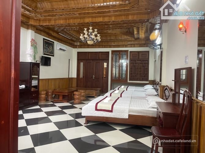 Bán nhà hàng - Khách sạn: BÁN KHÁCH SẠN MT PHAN BỘI CHÂU. 5 TẦNG 34 PHÒNG. 25T