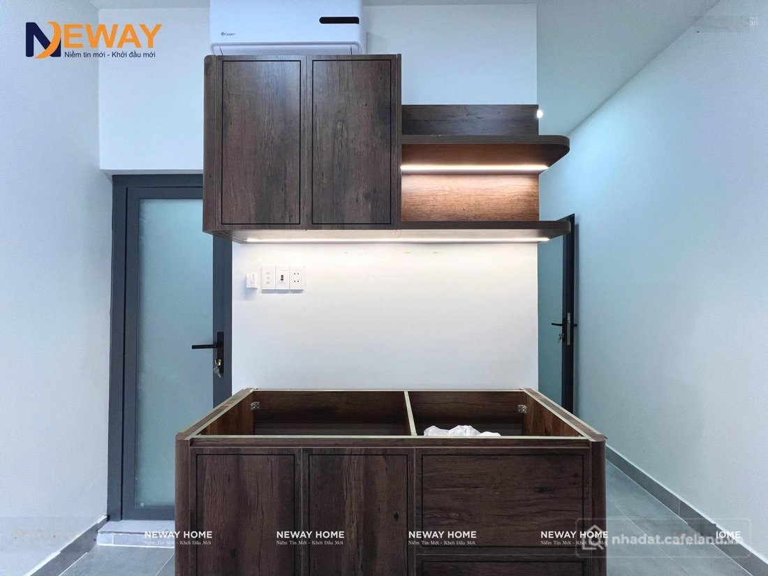 Cho thuê phòng trọ: Phòng trọ: Studio full nội thất - cửa sổ trời - Lạc Long Quâ