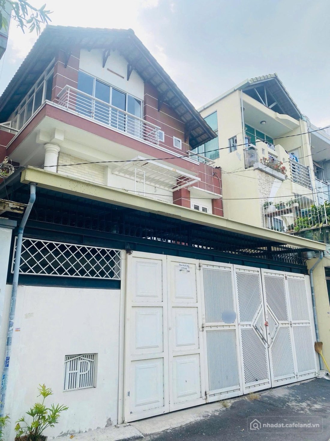 Cho thuê nhà riêng: Nhà riêng: Biệt thự phố ngang 8x16m, hẻm xe hơi, vị trí đẹp,