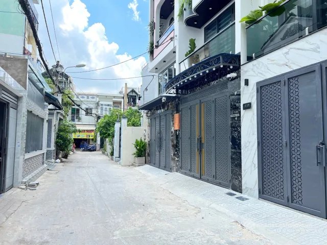Bán căn hộ Mini, Dịch vụ: [T2691*] Nhà trọ 6 phòng hẻm ô tô sát Chợ Cầu - Giá 6.