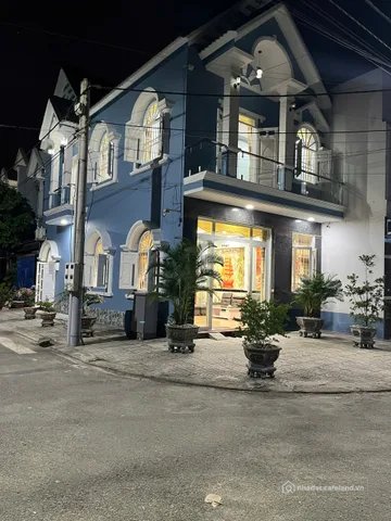 Bán căn hộ Mini, Dịch vụ: Bán Tòa nhà - Building 91m2 có sẵn 91 m2 thổ cư giá 4.