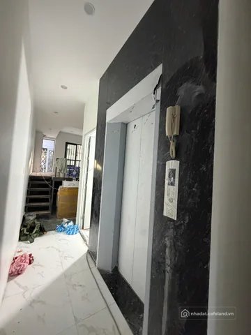 Cho thuê căn hộ chung cư: Cho thuê Tòa Căn Hộ 6 Tầng 1 Tum Hòa HảiLÀM VIỆC TR
