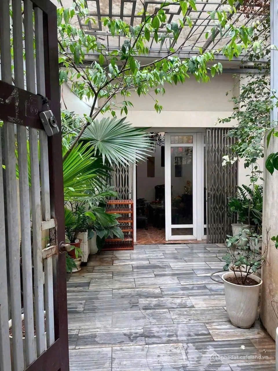 Cho thuê nhà riêng: Cho thuê nhà riêng: Cho thuê nhà riêng: Cho thuê nhà riêng: