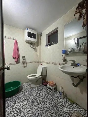 Cho thuê nhà riêng: Cho thuê nhà VĂN HỘI, Đức Thắng Gần HV Tài Chính. 12 tr/ thá