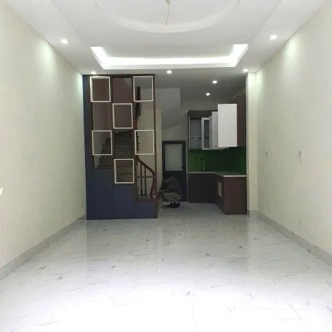 Cho thuê nhà riêng: Cho thuê nhà XUÂN ĐỈNH, Giáp Xuân La. 13.5 triệu/tháng. Phù