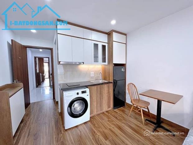Bán căn hộ Mini, Dịch vụ: BÁN TÒA CCMN NGÃ TƯ VỌNG Ô TÔ TRÁNH LÔ GÓC 100M2 8T 30