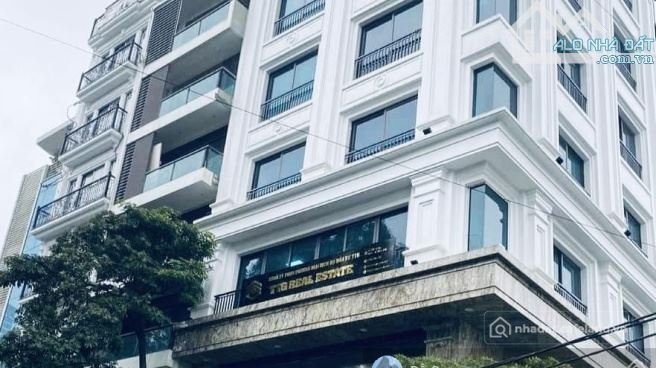 Bán căn hộ Mini, Dịch vụ: Bán nhà mặt phố Nguyễn Thượng Hiền, DT 150m2 x 10 tầng