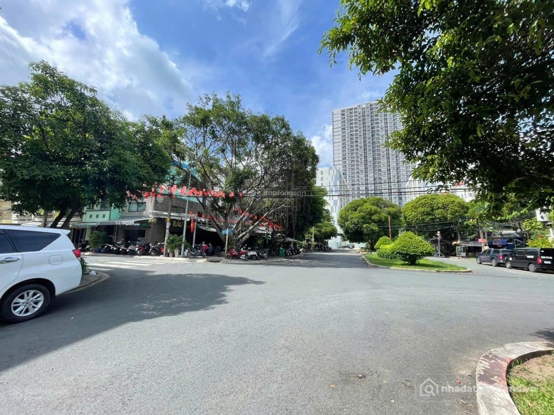 Cho thuê nhà riêng: Cho thuê nhà riêng: Nhà riêng: Nhà khu Bình Phú, góc 2MT đườ