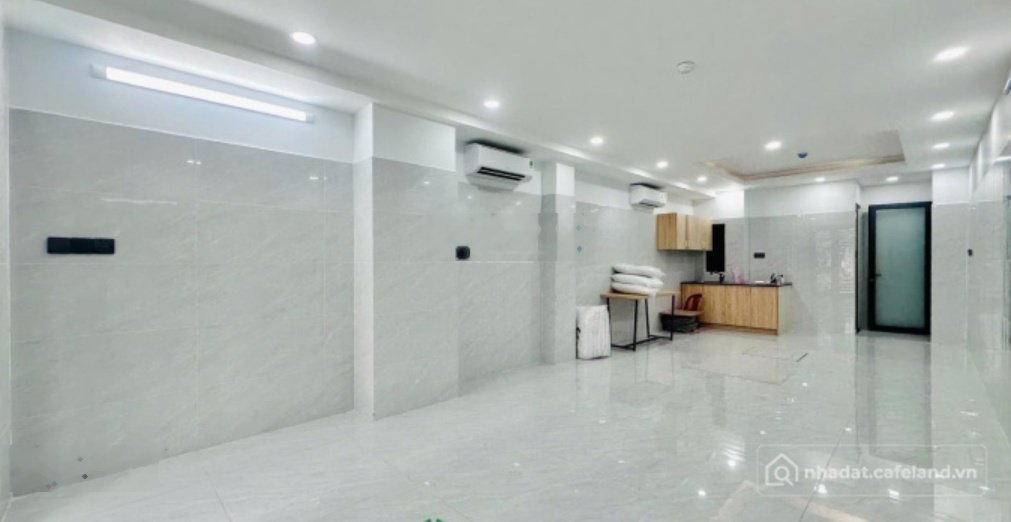 Cho thuê mặt bằng: Cho thuê mặt bằng: Mặt bằng: Mặt bằng kinh doanh mới tinh Ngu