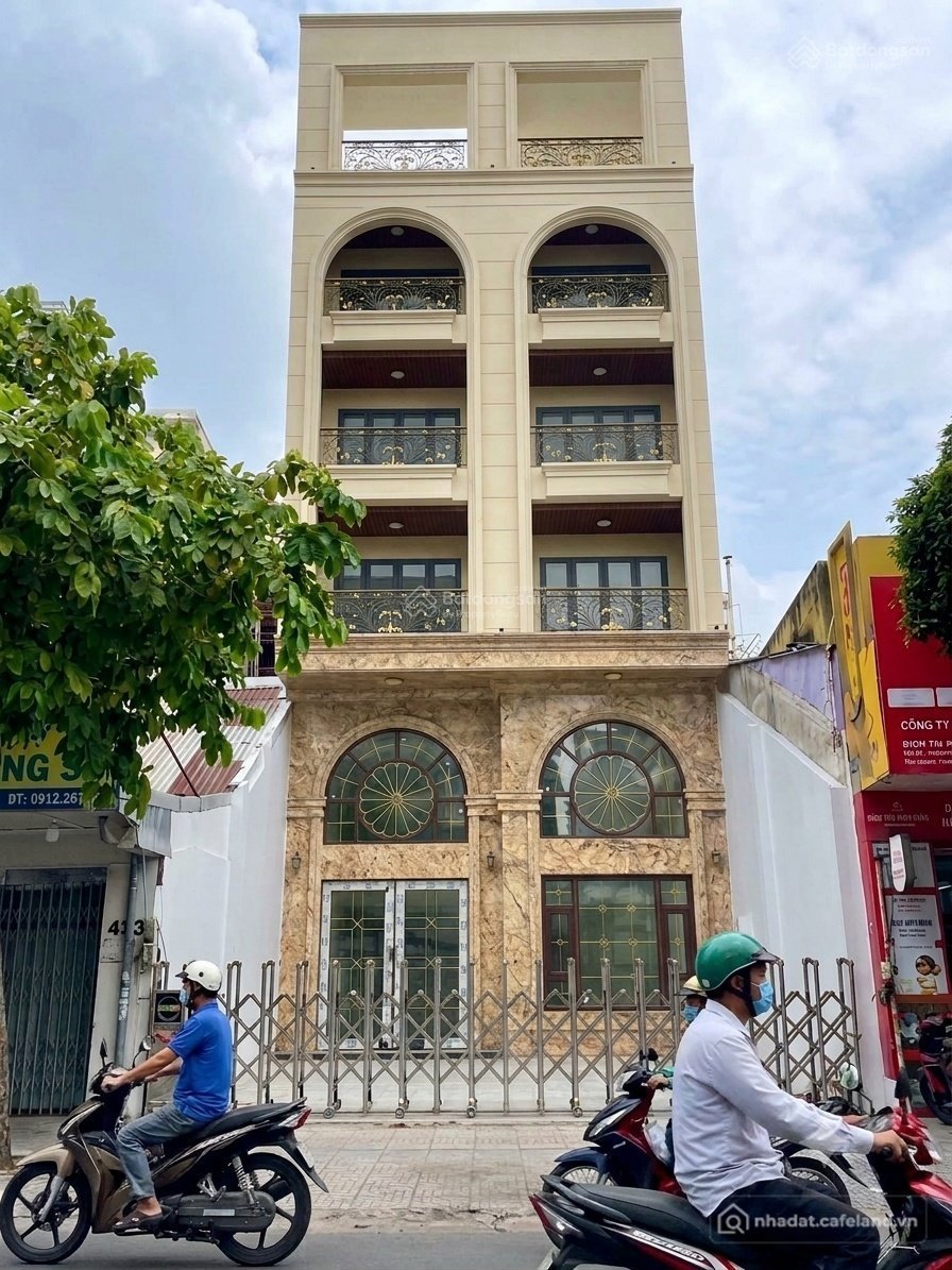 Cho thuê nhà riêng: Cho thuê nhà riêng: Nhà riêng: Cho thuê tòa nhà thiết kế tân