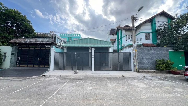 Cho thuê mặt bằng: Cho thuê Mặt bằng kinh doanh 290m đường nhựa 12m gần Hiệp Bìn