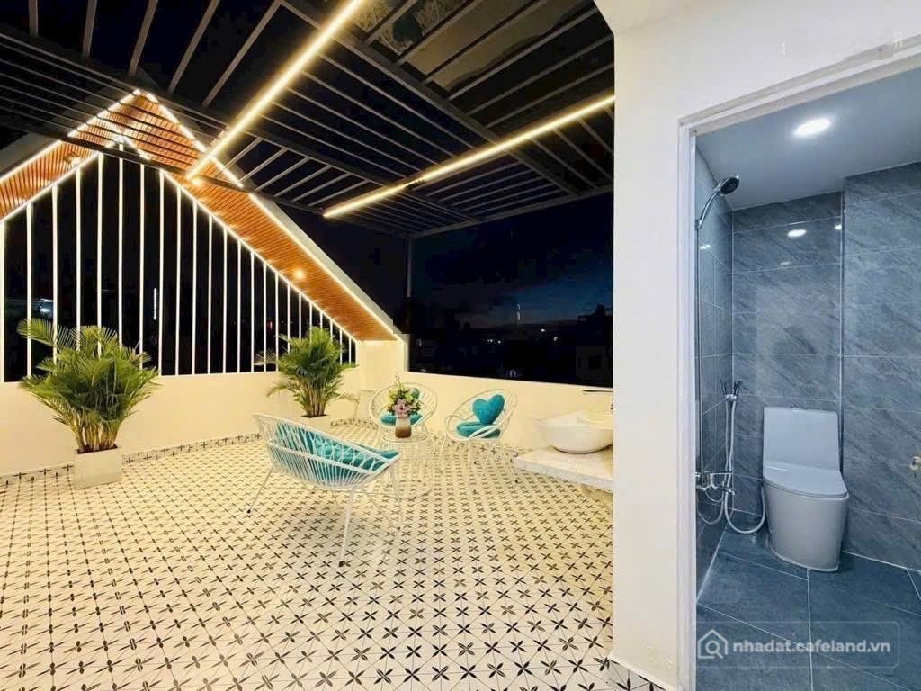Cho thuê nhà riêng: Cho thuê nhà riêng: Cho thuê nhà riêng: Nhà riêng: Trệt 2 lầ