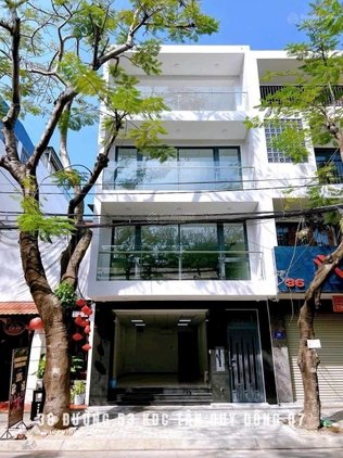 Cho thuê văn phòng: Cho thuê tòa nhà văn phòng Quận 7 6x20m có thang máy gần Lot