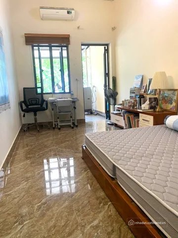 Cho thuê nhà riêng: Cho thuê đường THANH NIÊN, Ba Đình. 11.5 triệu/tháng. Cho th