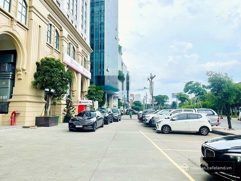 Cho thuê văn phòng: Cho thuê văn phòng: Văn phòng: Metro Tower văn phòng đường c