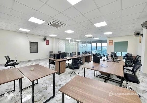 Cho thuê văn phòng: Nguyễn Xiển, Thanh Xuân Diện tích: 60m2 Giá thuê: Chỉ 8 triệ