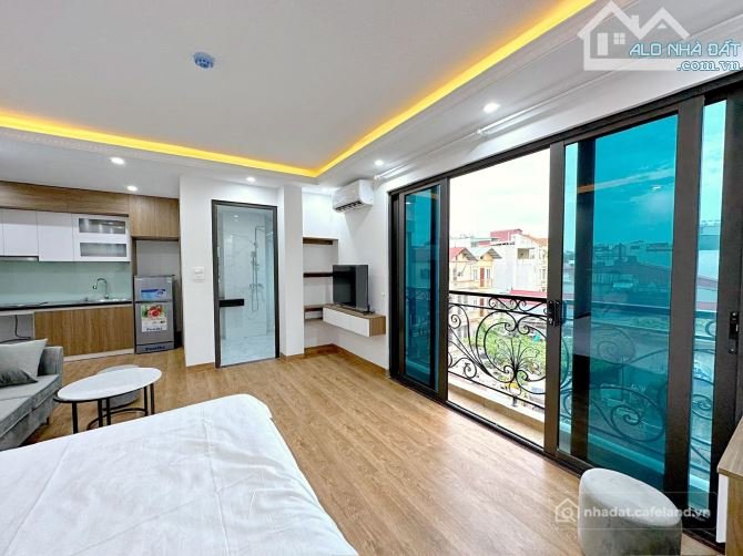 Bán căn hộ Mini, Dịch vụ: Bán tòa CCMN gần Ngã Tư Vọng khu Bách Kinh Xây 71m2x7T