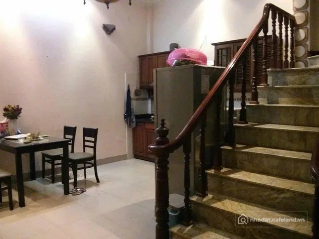 Cho thuê nhà riêng: Cho thuê nhà riêng: Cho thuê nhà riêng: Cho thuê nhà ngõ 318