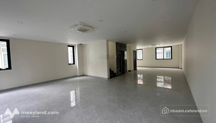 Cho thuê văn phòng: Cho thuê tòa nhà văn phòng DT 10x20m, tại Khu đô thị Him Lam
