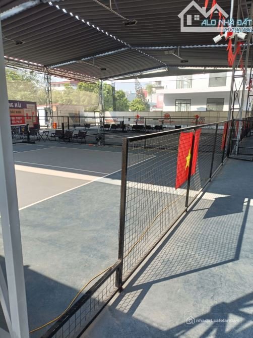 Bán đất nông, lâm nghiệp: Bán 3118m2 đất dịch vụ Thể thao tại phường Vân Dương T