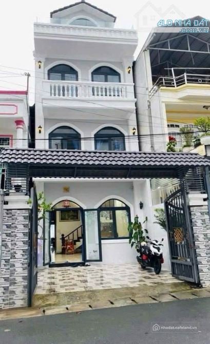 Bán nhà hàng - Khách sạn: KHÁCH SẠN MẶT TIỀN ĐA MINH – Phường 5 , ĐÀ LẠT 12 Phòn