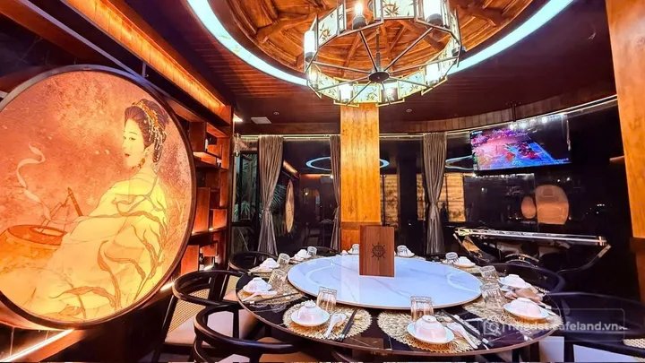 Cho thuê mặt bằng: SANG NHƯỢNG GẤP NHÀ HÀNG HẦM RƯỢU CAO CẤP – KDC TRUNG SƠN, BÌ