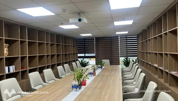 Cho thuê văn phòng: Cho thuê văn phòng mặt tiền Trần Hưng Đạo, Sơn Trà, giá 18 t
