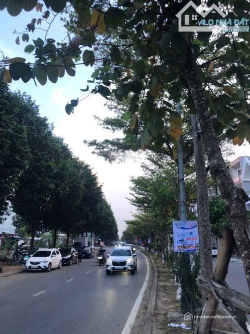 Bán nhà hàng - Khách sạn: Bán nhà hàng - Khách sạn: Bán nhà hàng - Khách sạn: Bá