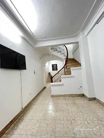 Cho thuê nhà riêng: NGÕ BA GÁC – CÁCH Ô TÔ 100M – NHÀ ĐẸP THỊNH HÀO - CHỈ 10 T