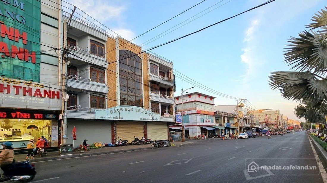 Cho thuê mặt bằng: Cho thuê mặt bằng: Cho thuê mặt bằng: Cho thuê mặt bằng: Cho
